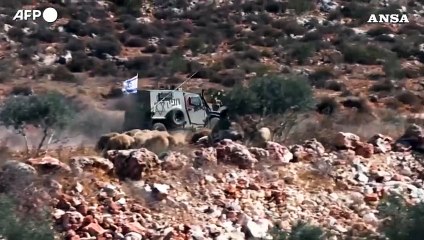 Cisgiordania, l'Esercito israeliano disperde un gruppo di agricoltori e attivisti