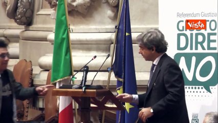 Edoardo Bennato all'Anm: Quello del magistrato è uno dei mestieri più complicati e rischiosi