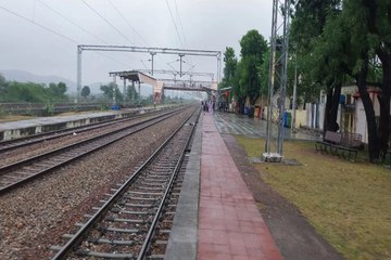 swm: बारिश के बाद ठिठुरन, शीतलहर से जनजीवन बेहाल