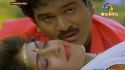 Sri Kanya and Ravali Hot song1 from Alibaba Aradajanu Dongalu