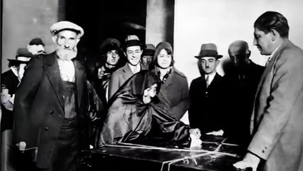 İmamoğlu'ndan 29 Ekim kutlaması: Her sesin özgürlüğünde yaşıyor Cumhuriyet!