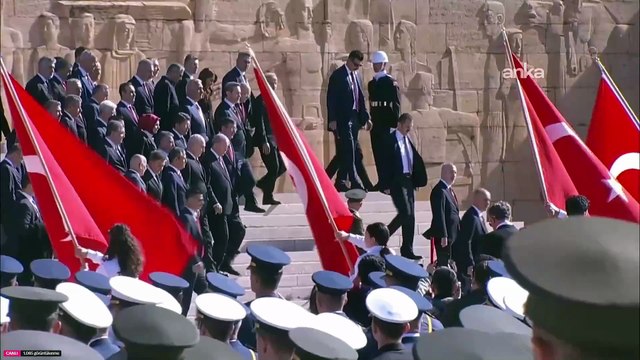 Anıtkabir'de 29 Ekim töreninde 'Recep Tayyip Erdoğan' sloganları