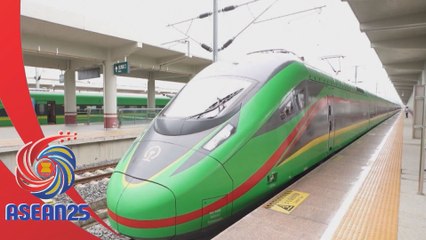 Kereta Api China-Laos catat 60 juta perjalanan penumpang