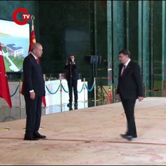 Erdoğan tebrikleri kabul ediyor: Mansur Yavaş ile el sıkıştı