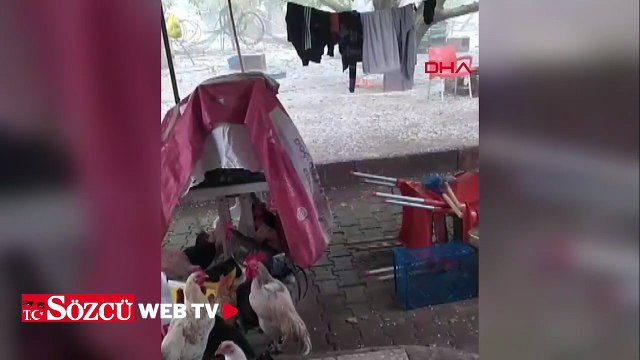 Elazığ’da dolu yağışı yolları beyaza bürüdü