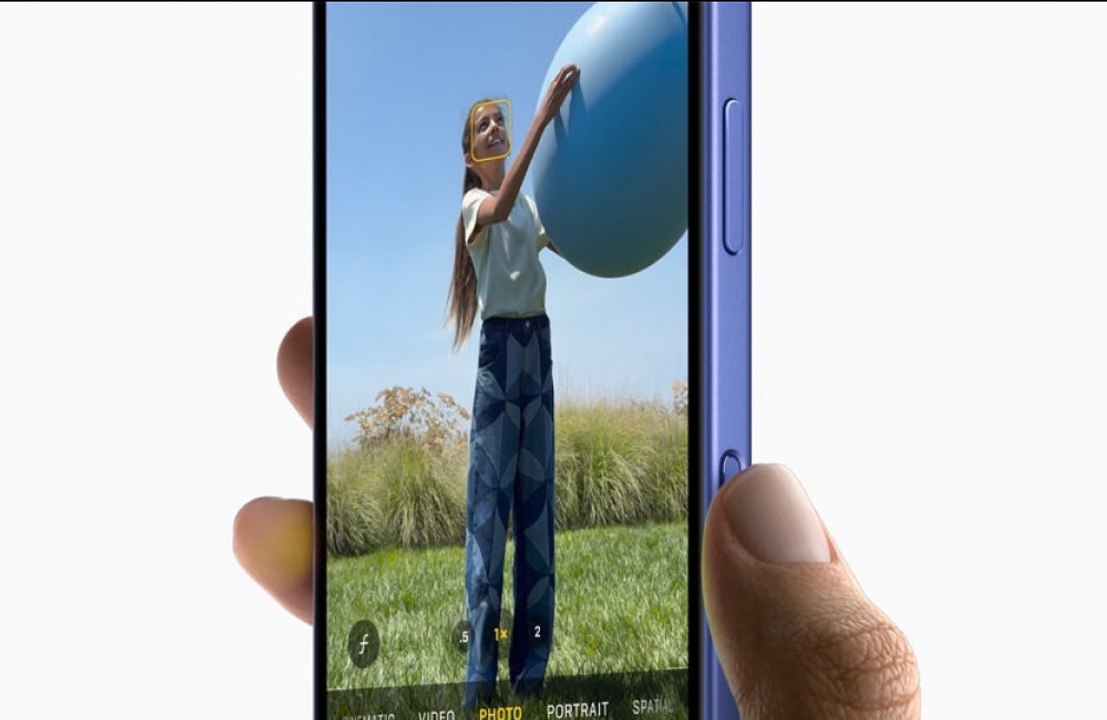 Apple ‘simplifying Camera Control button layout for iPhone 18’