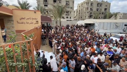 Gaza, almeno 100 morti negli attacchi israeliani, 33 sono bambini