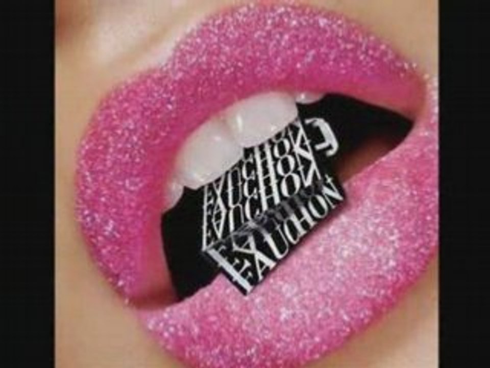 SeXy~lIpS...kIsS...kIsS {P}