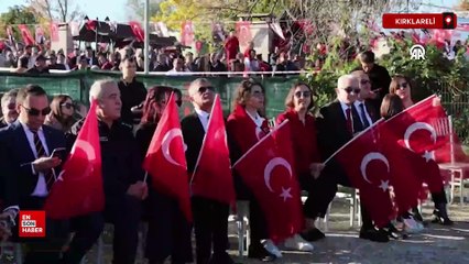 Türk Yıldızları'ndan Kırklareli semalarında gösteri uçuşu