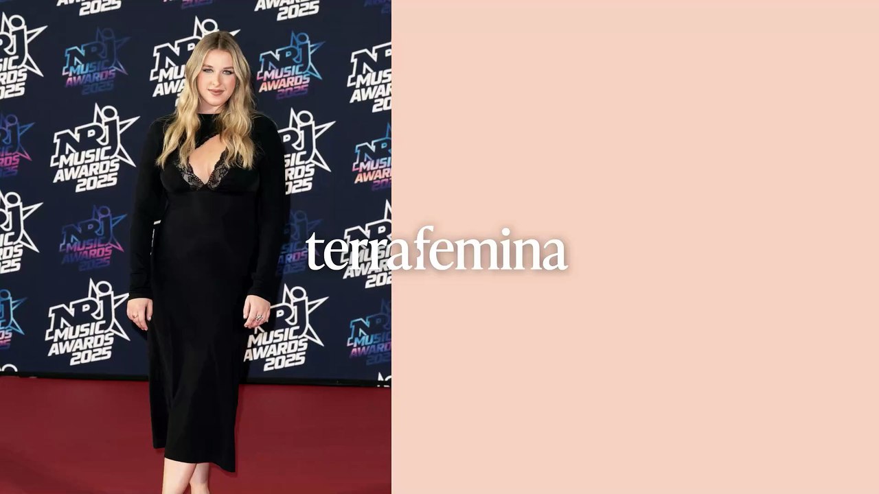 "Elle est enceinte ?" : Helena (Star Academy) sublime et sexy aux NRJ Music Awards, elle se fait clasher par les grossophobes