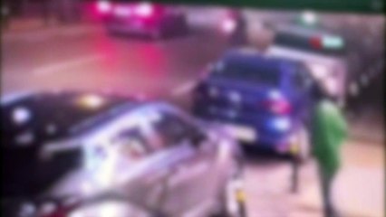 Korkunç kaza anı ortaya çıktı! Yeşilçam oyuncusu Engin Çağlar’a motosiklet böyle çarptı