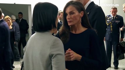 Los Reyes y Pedro Sánchez saludan a los familiares de las víctimas de la dana en el Funeral de Estado