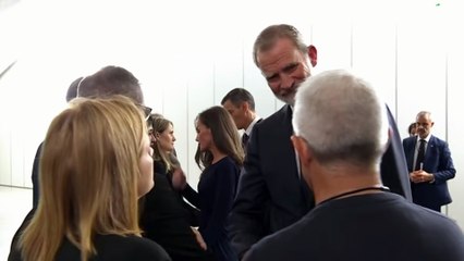 La conversación del Rey Felipe con familiares de víctimas de la DANA