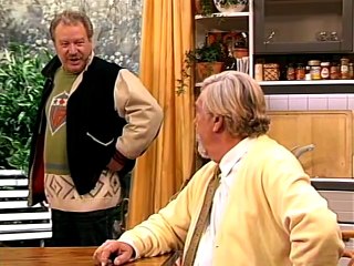 Oppassen S03E04 Zwemmen of verzuipen