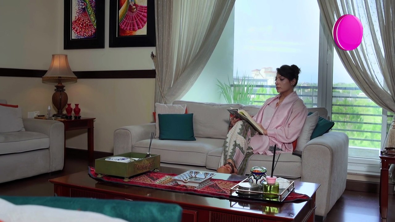 Mein Ja Rahi Ho Araam Karny Bohat Thak Chukee Hon | Muqaam |  Aan TV Dramas