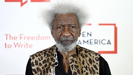 Wole Soyinka interdit de visa par les États-Unis
