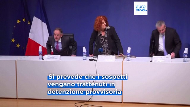 Francia, furto al Louvre: sono cinque i sospetti fermati