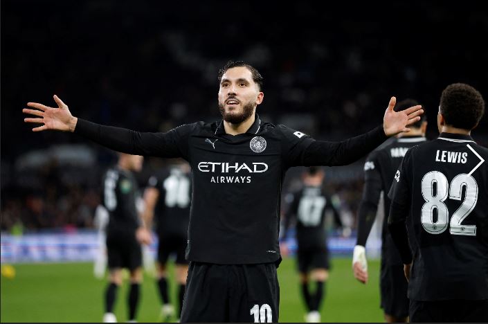 Carabao Cup : Manchester City s’impose à Swansea, Cherki buteur et passeur !