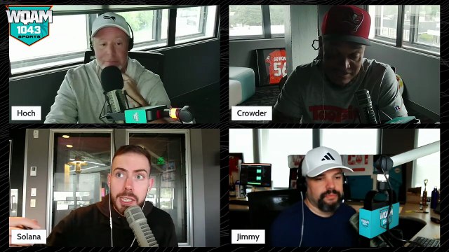 Is asking celebrities for autographs and pictures lame? Channing Crowder thinks it is