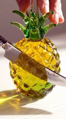Cut the glass pineapple. ASMR