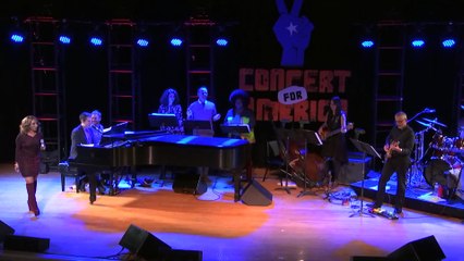 Never Knew Love Like This Before (Live) - Stephanie Mills