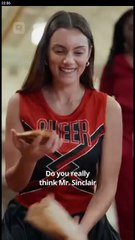 Carrying His Triplets, Becoming His Wifey ReelShort  2025