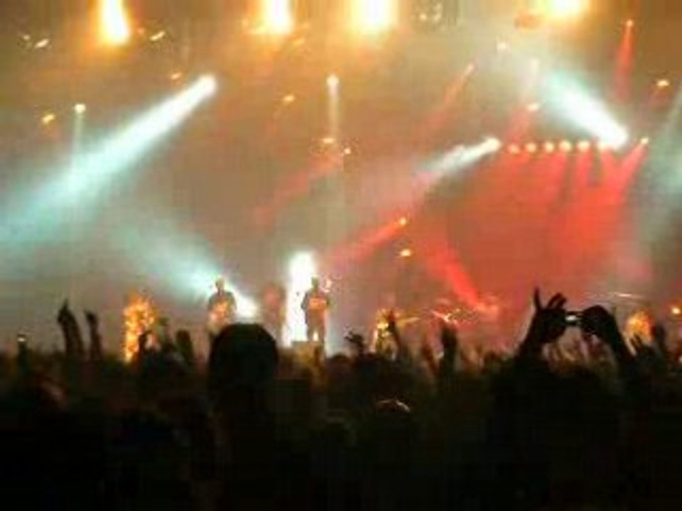 Tiken Jah Fakoly - quitte le pouvoir Sarkozy !!