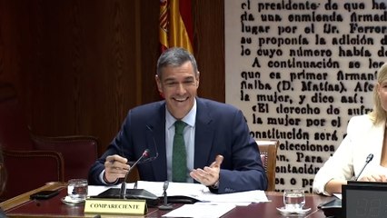 Sánchez se mofa de la pregunta del Peugeot y se ríe a carcajadas en el Senado