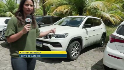 Jovem Escapa de Tentativa de Assalto na Avenida Afonso Olindense: Uso de Armas de Fogo e Perseguição Policial Detalhados