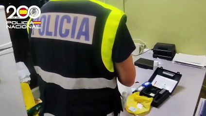 Dos detenidos por traficar con cocaína que escondían en el trastero de un edificio en Burgos