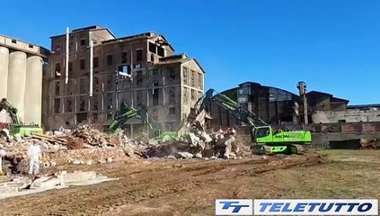 Video News - Bagnolo Mella, si abbatte il vecchio Consorzio agrario