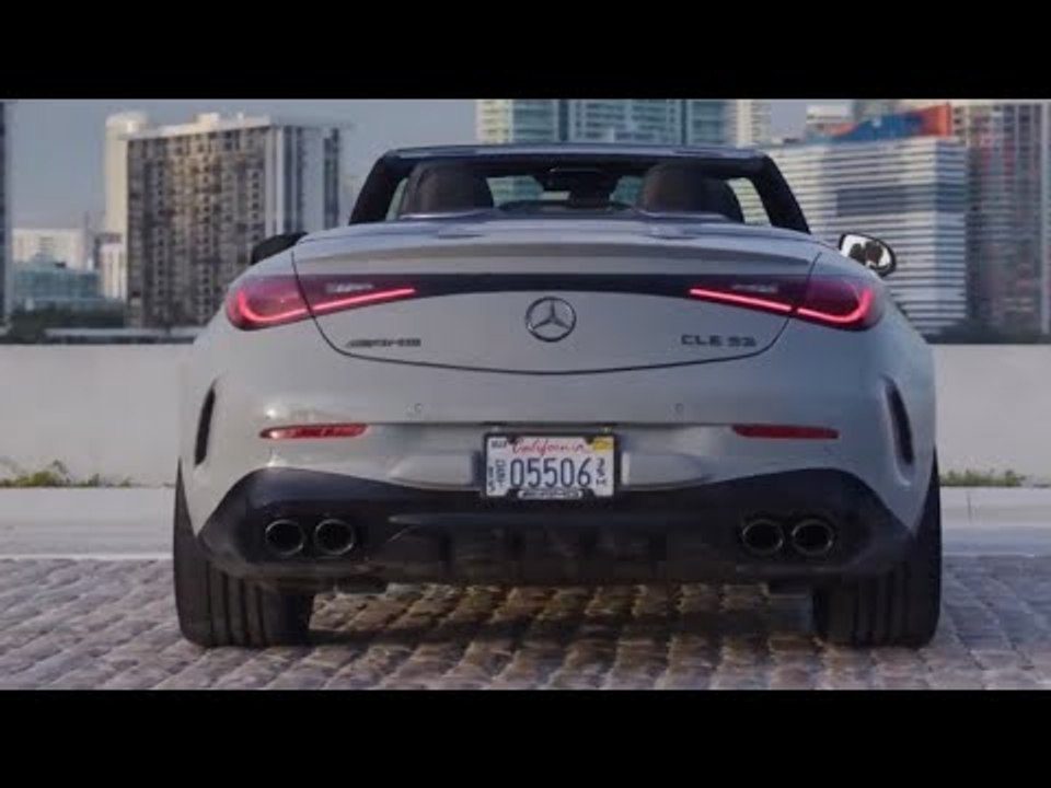 Mercedes-AMG CLE 53 4MATIC+ Cabrio in Alpine Grey – 449 PS, 600 Nm & Soft-Top in Action