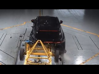 Dritte Sitzreihe im Auto: Sicherheitsrisiko oder geschützt | Crashtest Lynk & Co 900