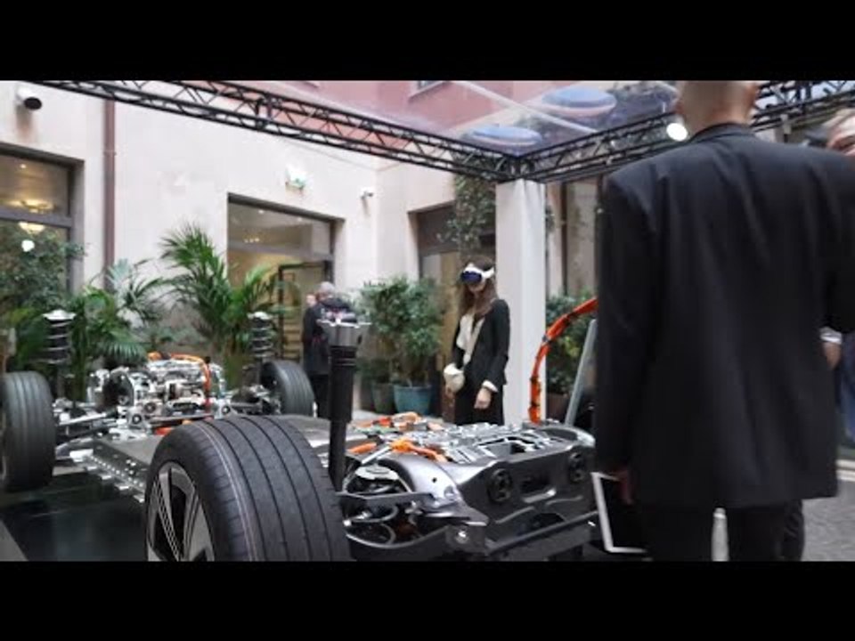 Weltpremiere: Neuer Mercedes-Benz CLA in Rom enthüllt | die Highlights im Video