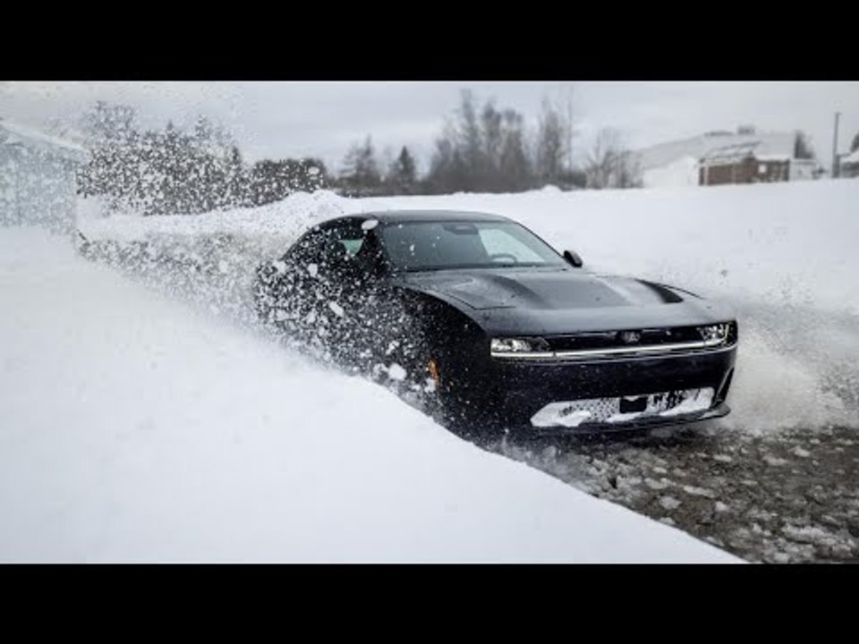 2025 dodge charger daytona awd – elektro-muscle-car mit allrad