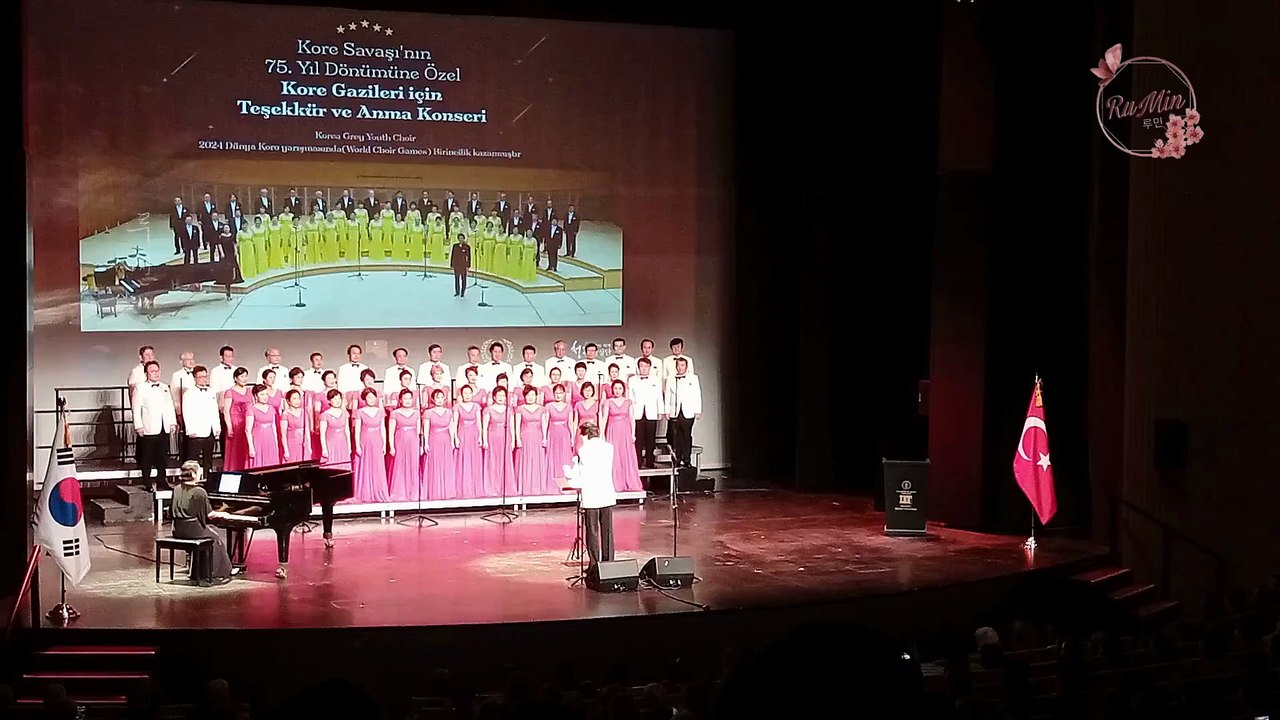 Korea Grey Youth Korosu "Kâtibim/Üsküdar'a Gider iken" İstanbul