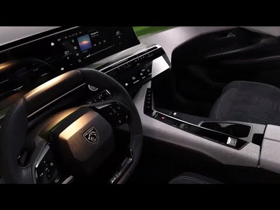 Peugeot E-5008 mit revolutionärem 3D-Erlebnis
