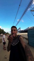 Grupo de jovens faz dança na frente da Central de Flagrantes e é intimado a depor