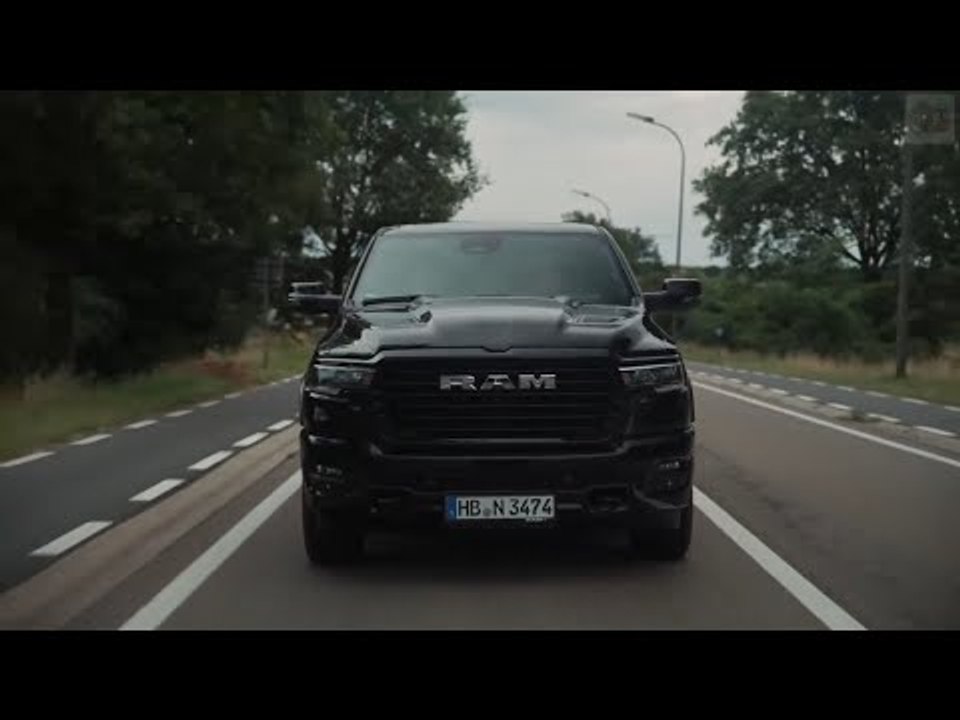2025 RAM 1500: Testfahrt auf europäischen Straßen im XXL-Pickup