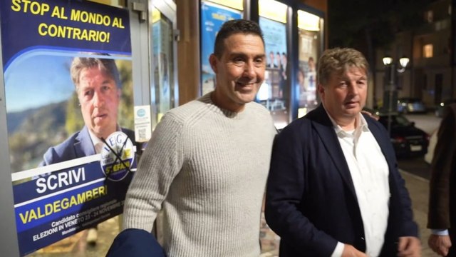 Verona, Vannacci a San Bonifacio con Valdegamberi: il video delle contestazioni