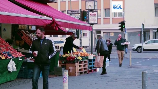 Tartja a kamatlábat 2 %-on az Európai Központi Bank