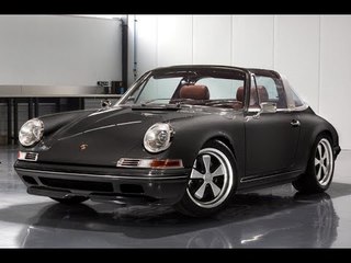 Tuning Restomod Porsche 964 Targa von Ateliers Diva mit 400 PS V8