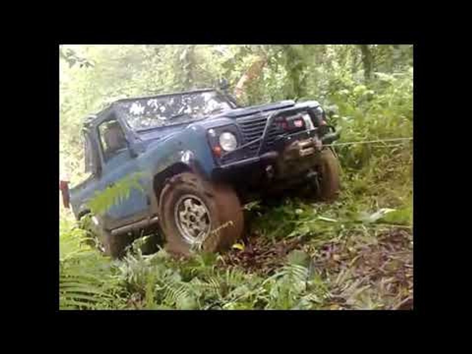 Tuning Land Rover Defender mit Warn 8274 Seilwinde