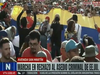 Caracas | Jóvenes brindan su respaldo al presidente Maduro y marchan en defensa de nuestra soberanía