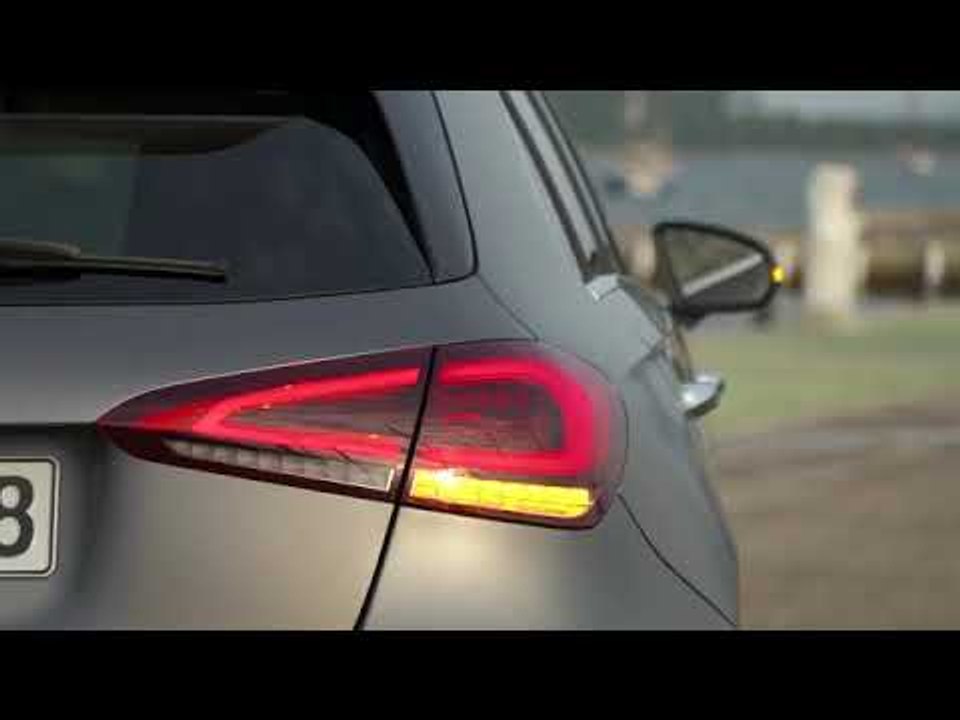 Mercedes AMG A 35 4MATIC designo mountain grey magno