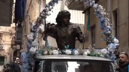 Seguidores de Maradona en Nápoles celebran el 65 cumpleaños del argentino