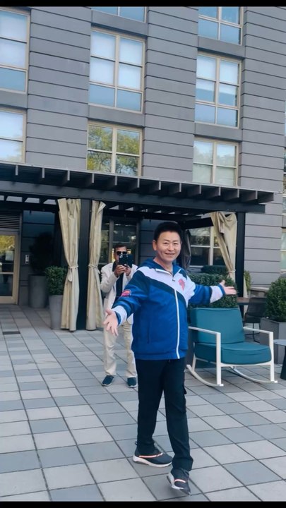 Democracy and freedom have transformed the character and values of American Chinese. The image of Nelson Wang, a Chinese-American resident of Roosevelt Island's The Octagon, who is passionate, confident, cheerful and sunny