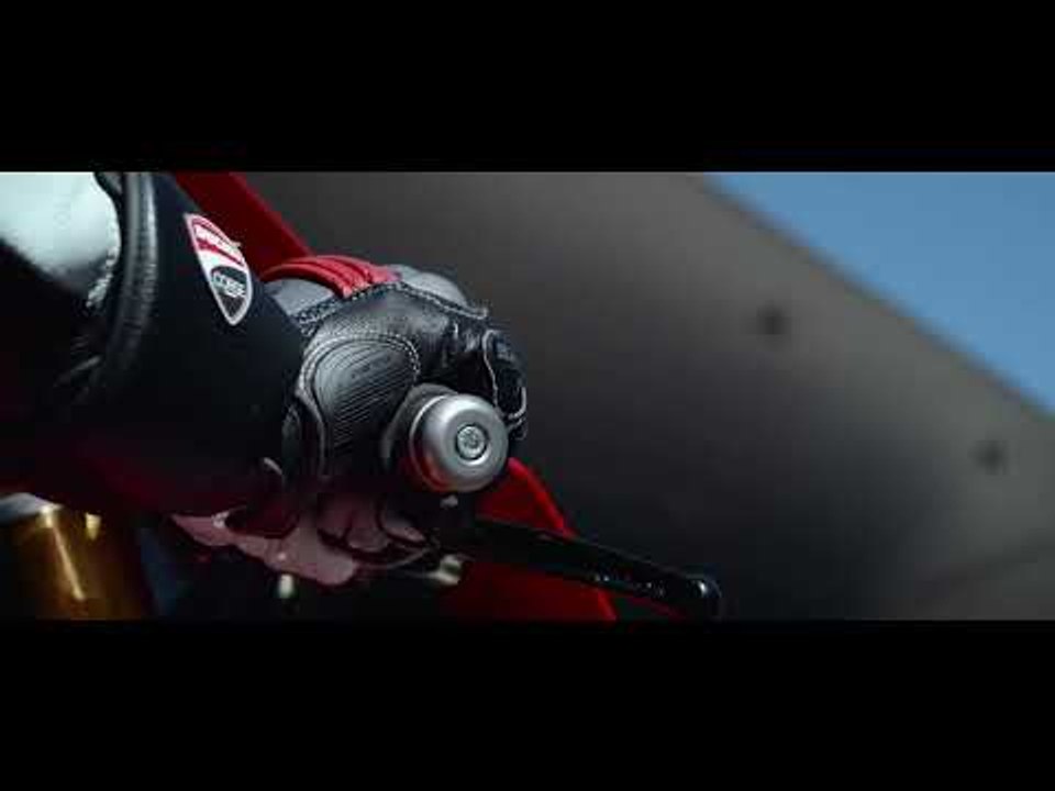 240 PS & 16.500 U/min: Ducati Panigale V4 R (2023)