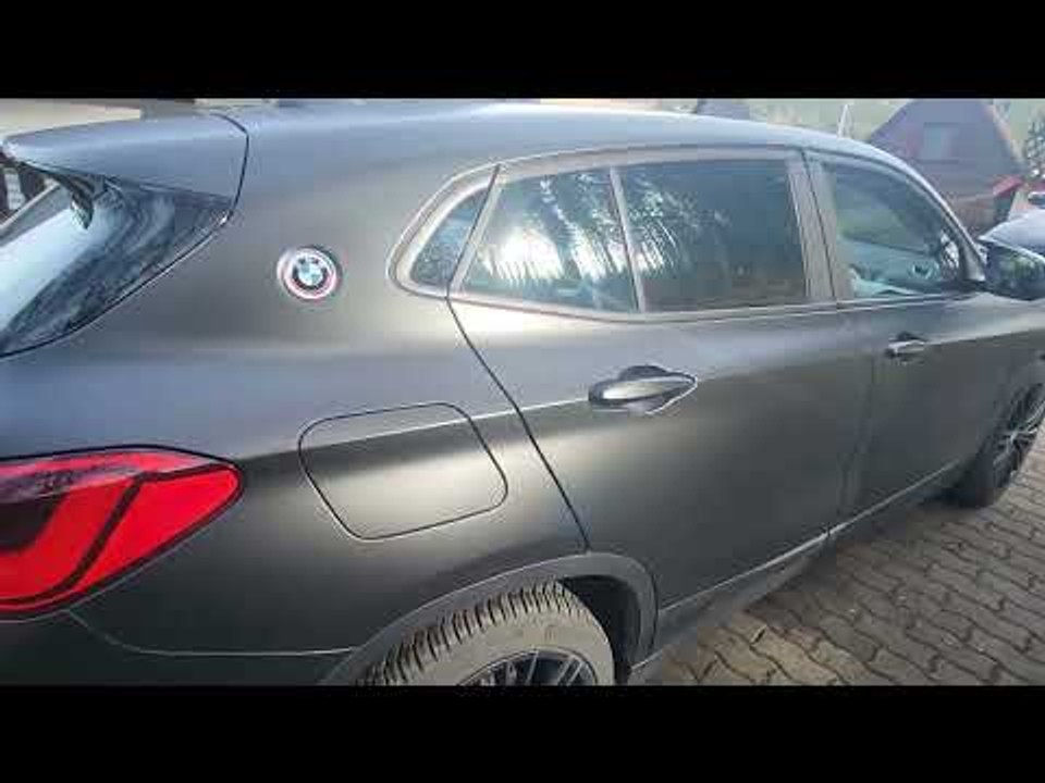 Walkaround BMW X2 (F39) Vollfolierung, M Sport Embleme, M Nieren, M Spiegel usw.
