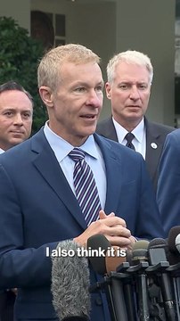 United Airlines CEO calls for Senate Dems to pass 'clean' stopgap funding bill